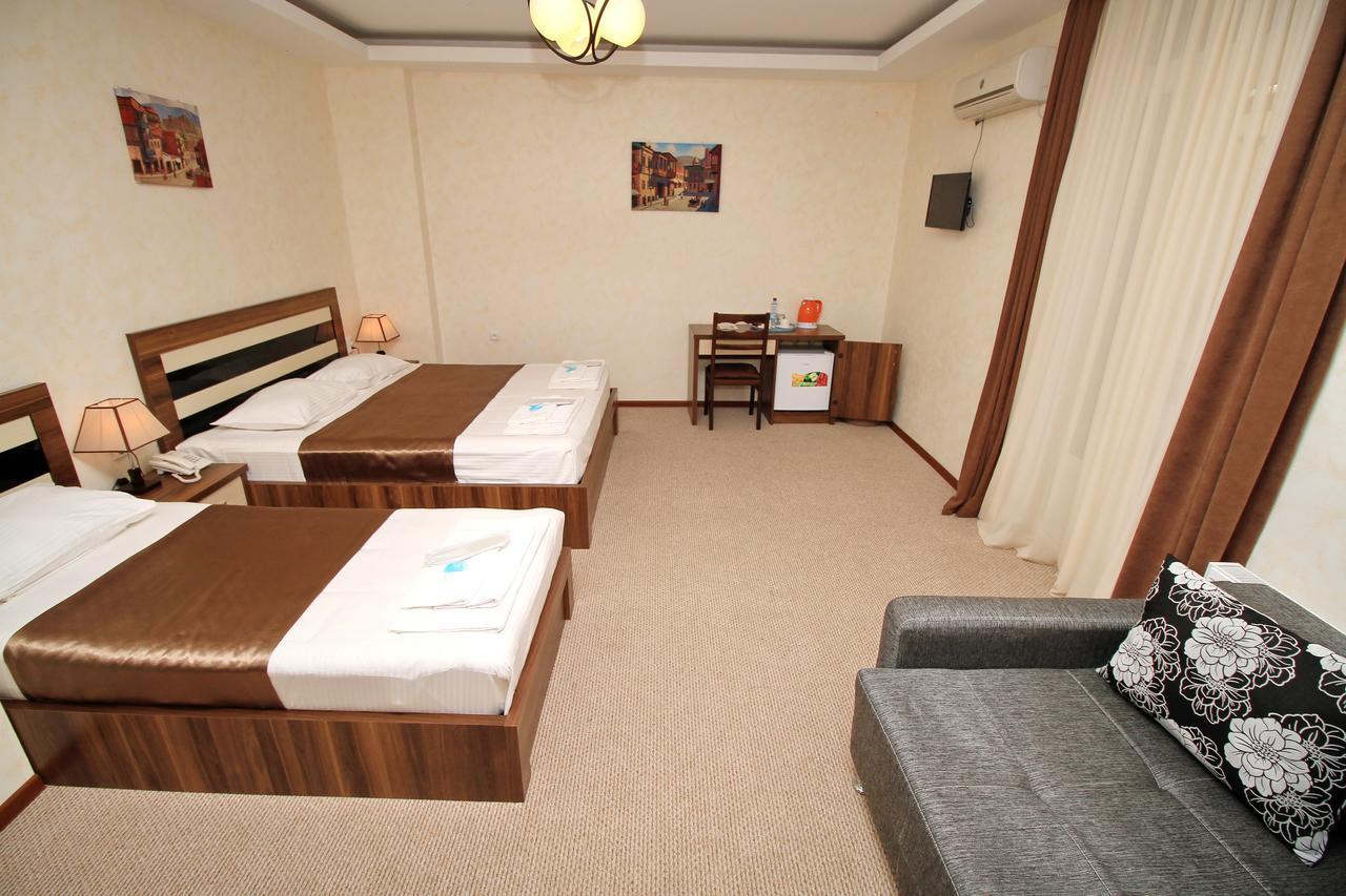 Tiflis House Hotel Ngoại thất bức ảnh